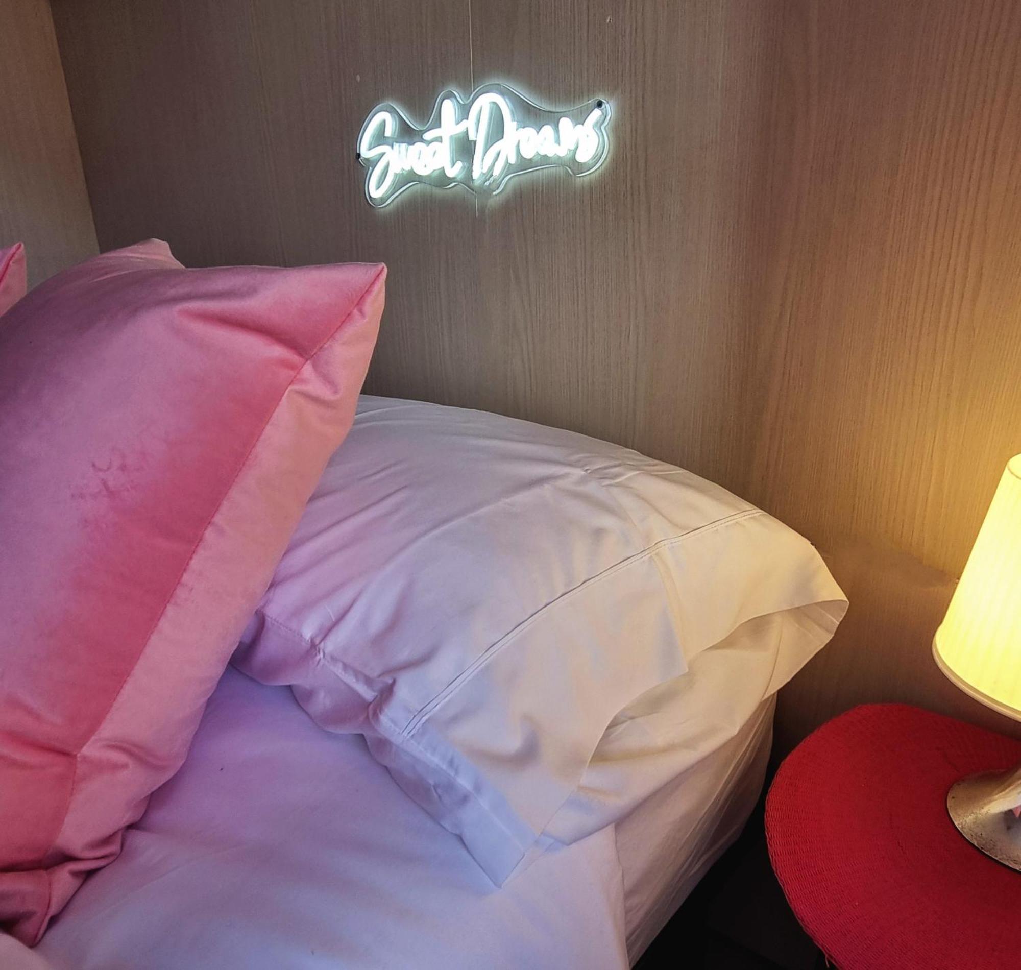 Sweet Dream Hotell Passignano sul Trasimeno Exteriör bild